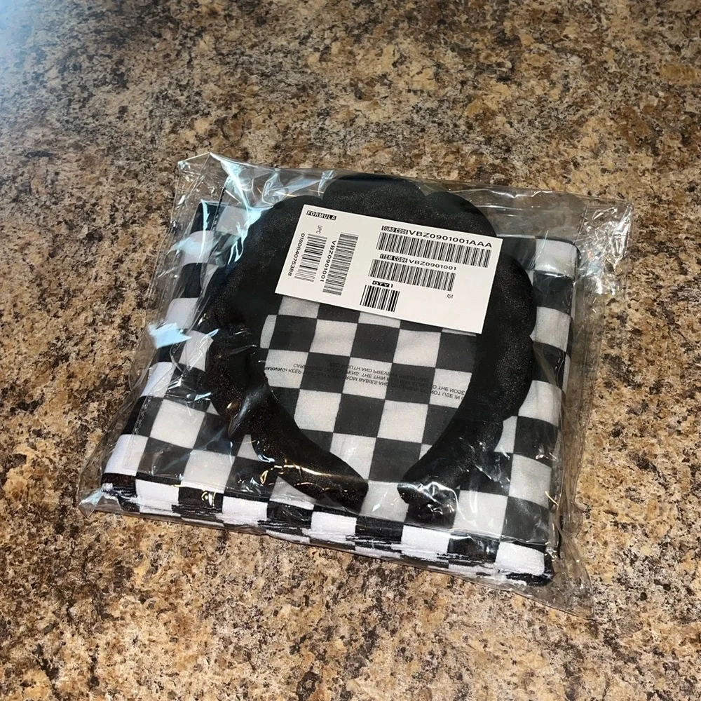 Aveda New Velvet Bubble Spa Headband XL Black White Check Microfiber Hair Towel